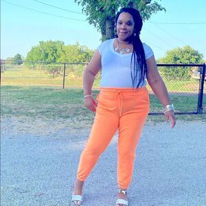 Lexi’s Comfy Plus Size Joggers